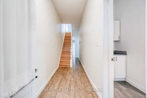 5 Major Street, ON M5S 2K9