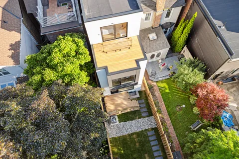 44A Alcina Avenue, ON M6G 2E8