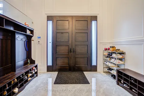 149 Alexis Boulevard, ON M3H 2R1