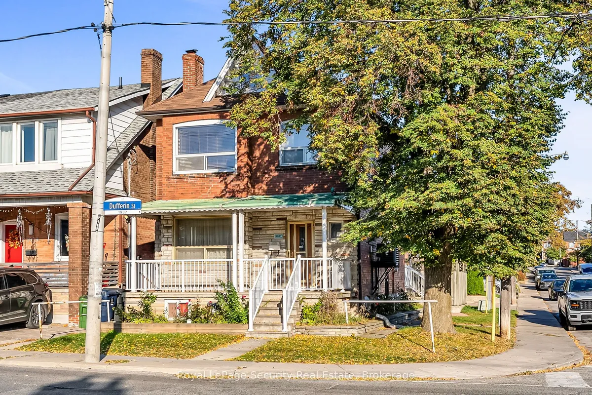 1937 Dufferin Street, ON M6E 3P8
