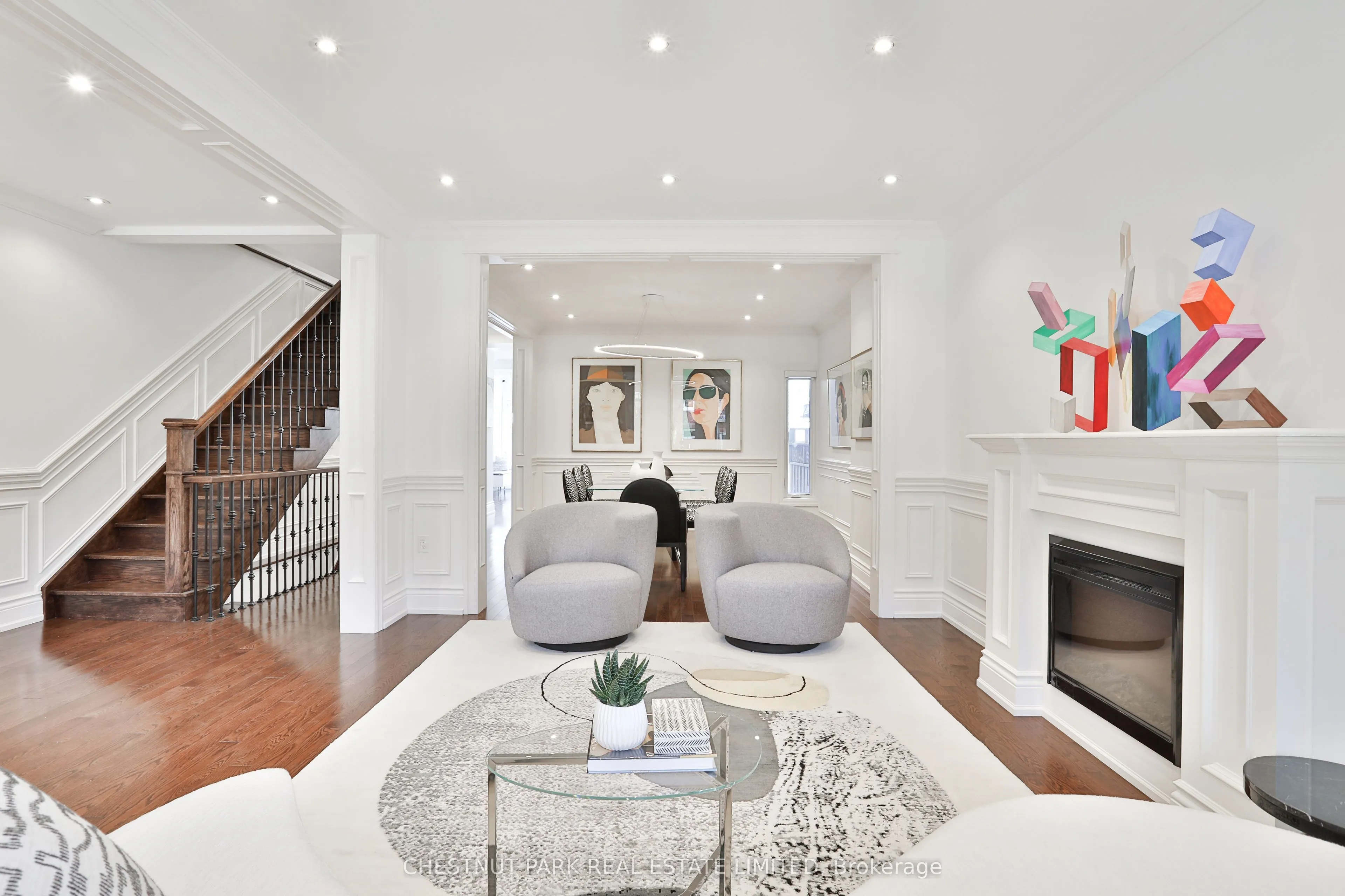 215 Major Street, ON M5S 2L4