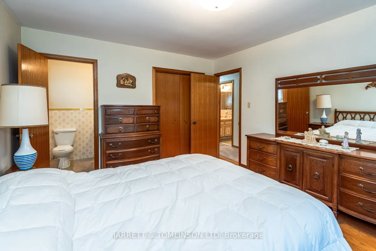 280 Cummer Avenue, ON M2M 2E7