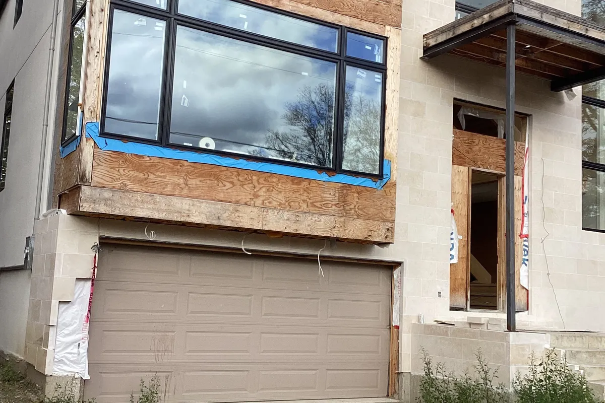 162 Church Avenue, ON M2N 4G5