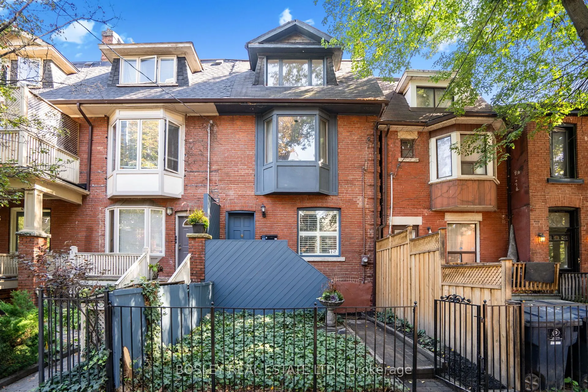 119 Seaton Street, ON M5A 2T3