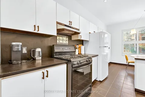 119 Seaton Street, ON M5A 2T3