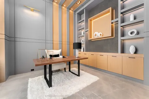 20 Tobruk Crescent, ON M2M 3B4