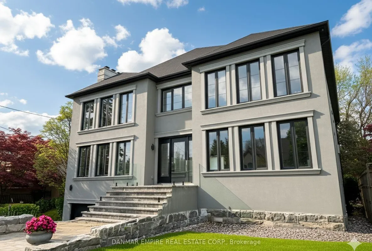 71 Gordon Road, ON M2P 1E3