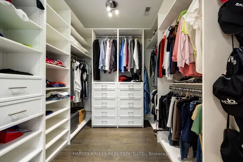 14 Sulgrave Crescent, ON M2L 1W6