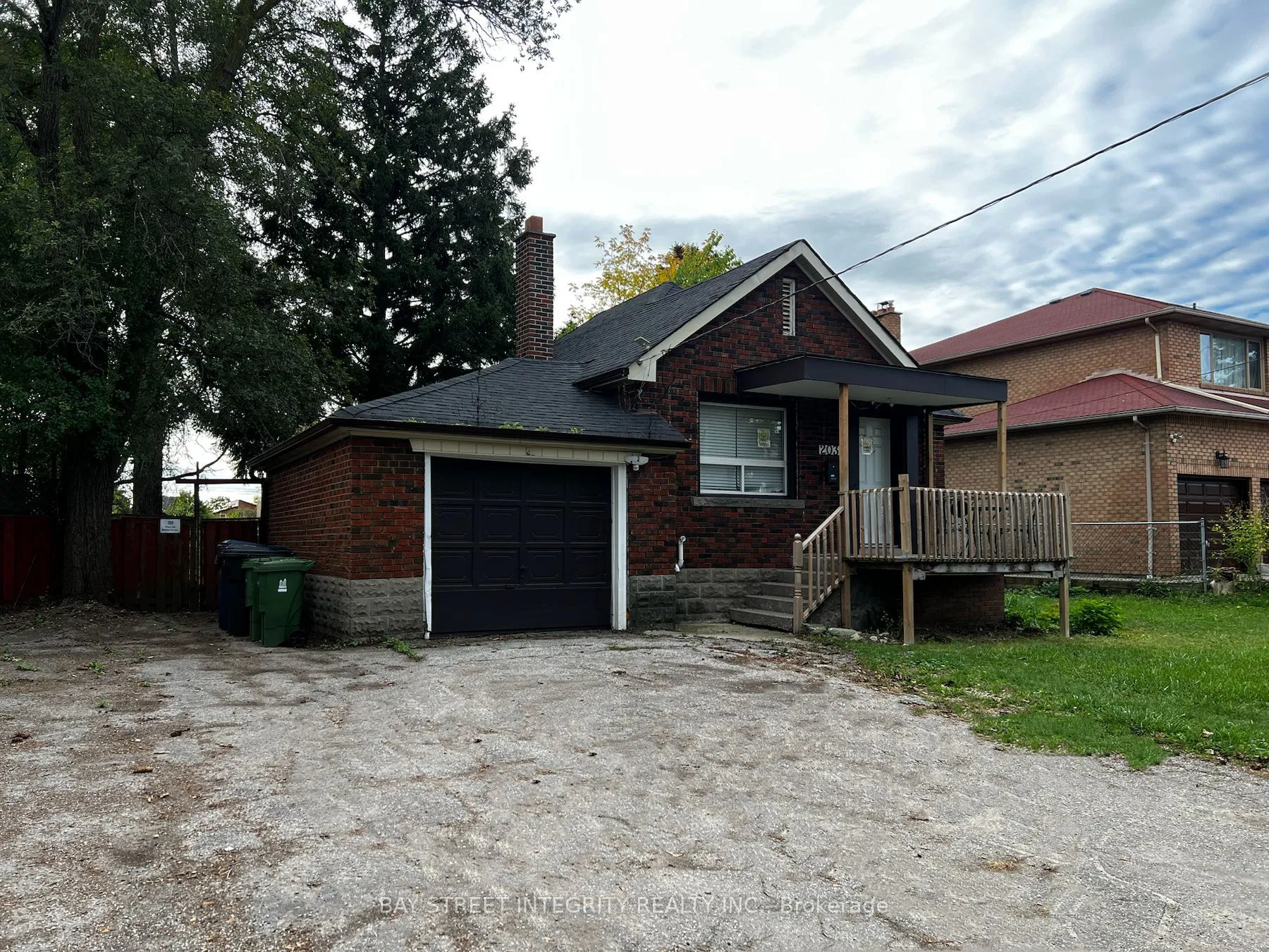203 Drewry Avenue, ON M2M 1E3