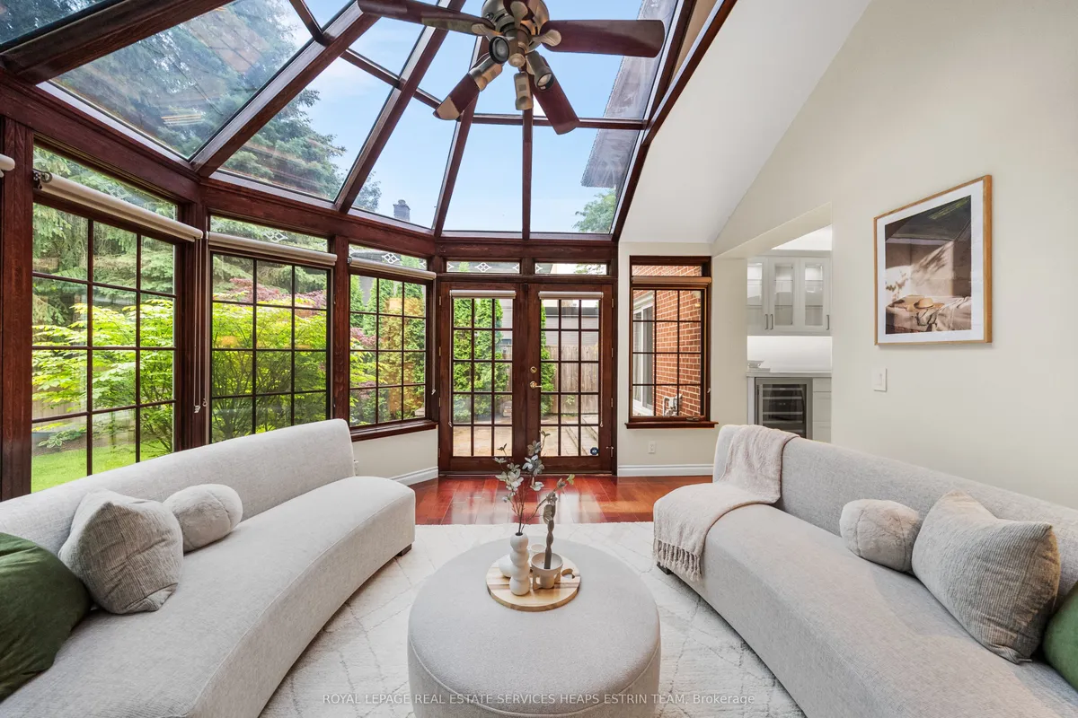 68 Montressor Drive N/A, ON M2P 1Z4