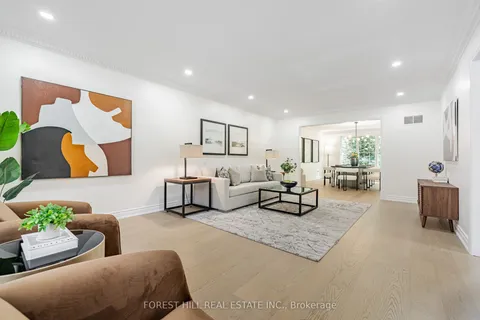 37 Abbeywood Trail, ON M3B 3B4