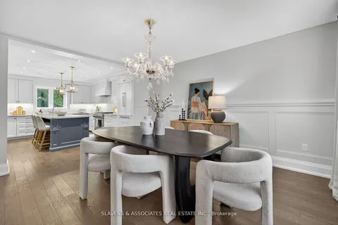 101 Bombay Avenue, ON M3H 1C1