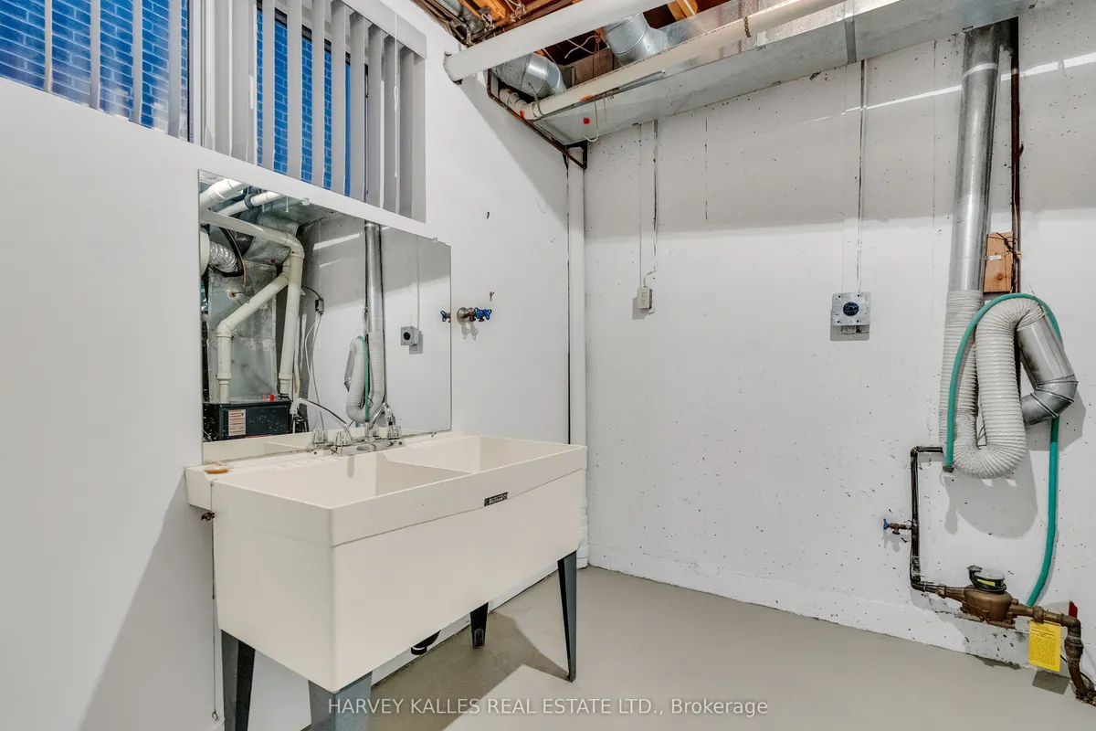 51 Stuart Avenue, ON M2N 1B2