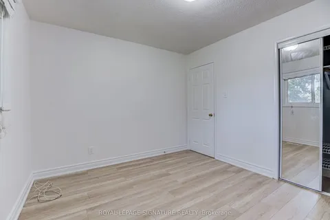 65 Bedle Avenue, ON M2H 1K7