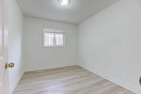 65 Bedle Avenue, ON M2H 1K7