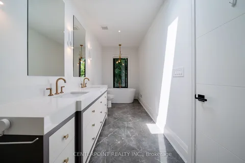 30 Gilgorm Road, ON M5N 2M5