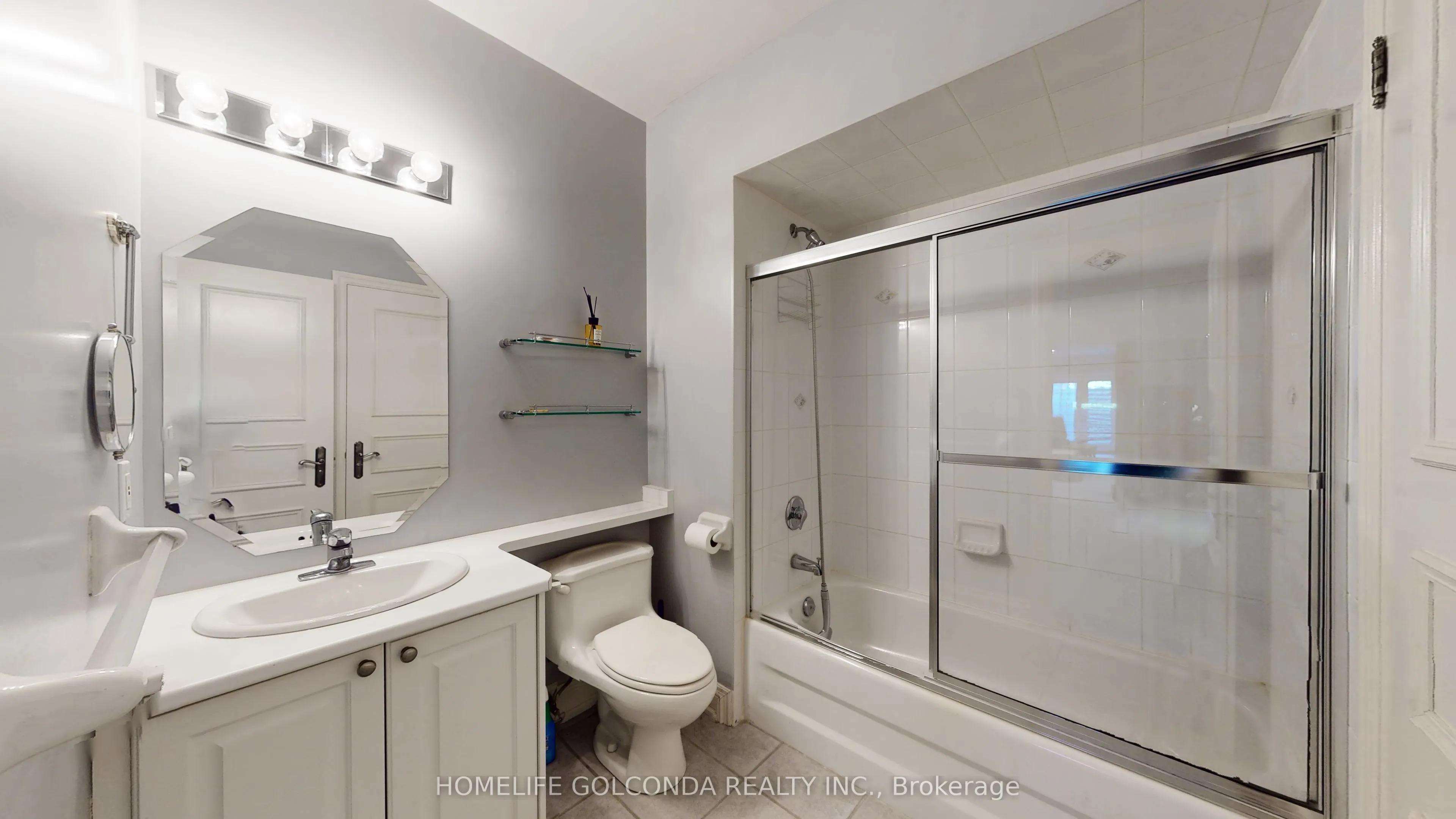 164 Owen Boulevard, ON M2P 1G7