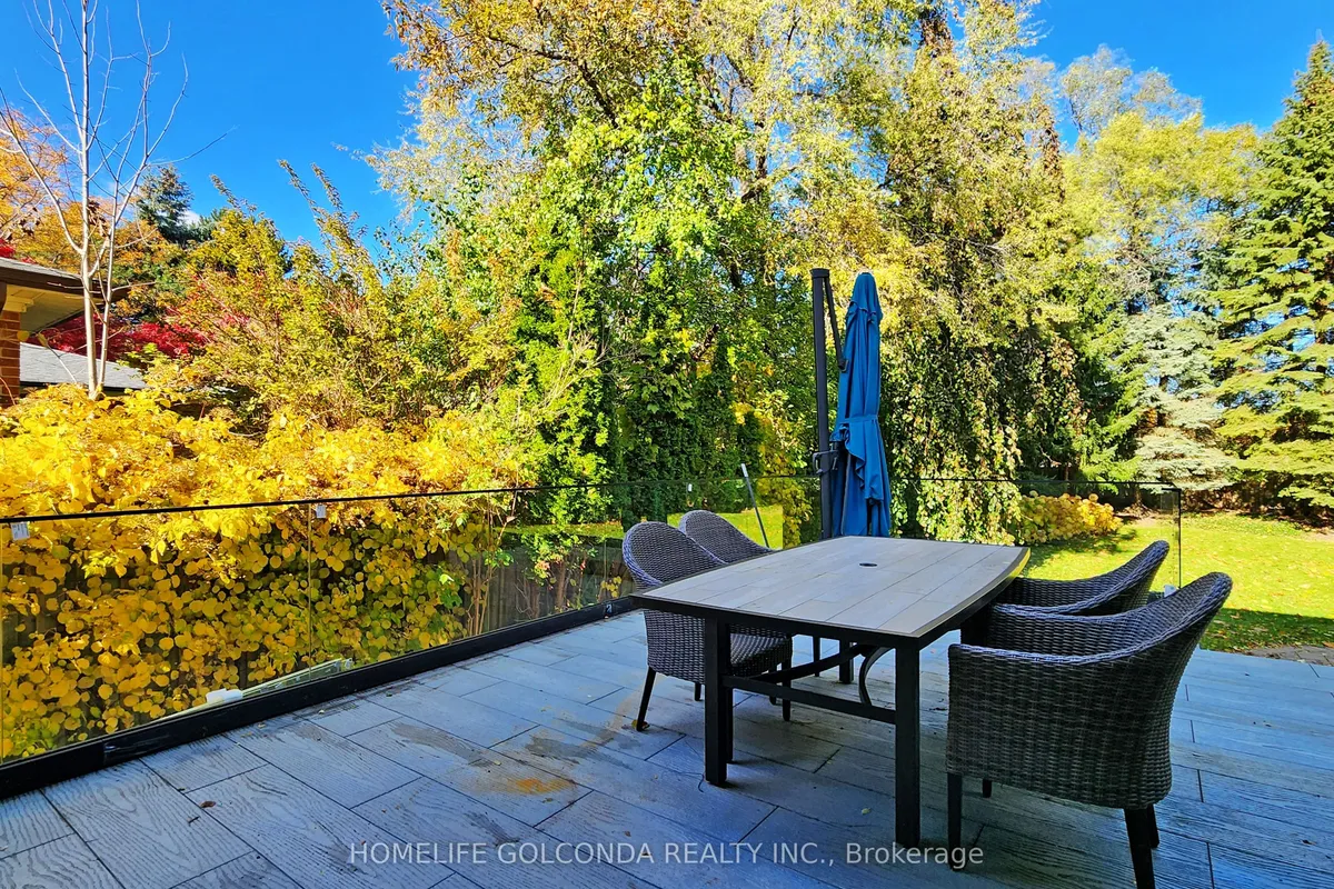 164 Owen Boulevard, ON M2P 1G7