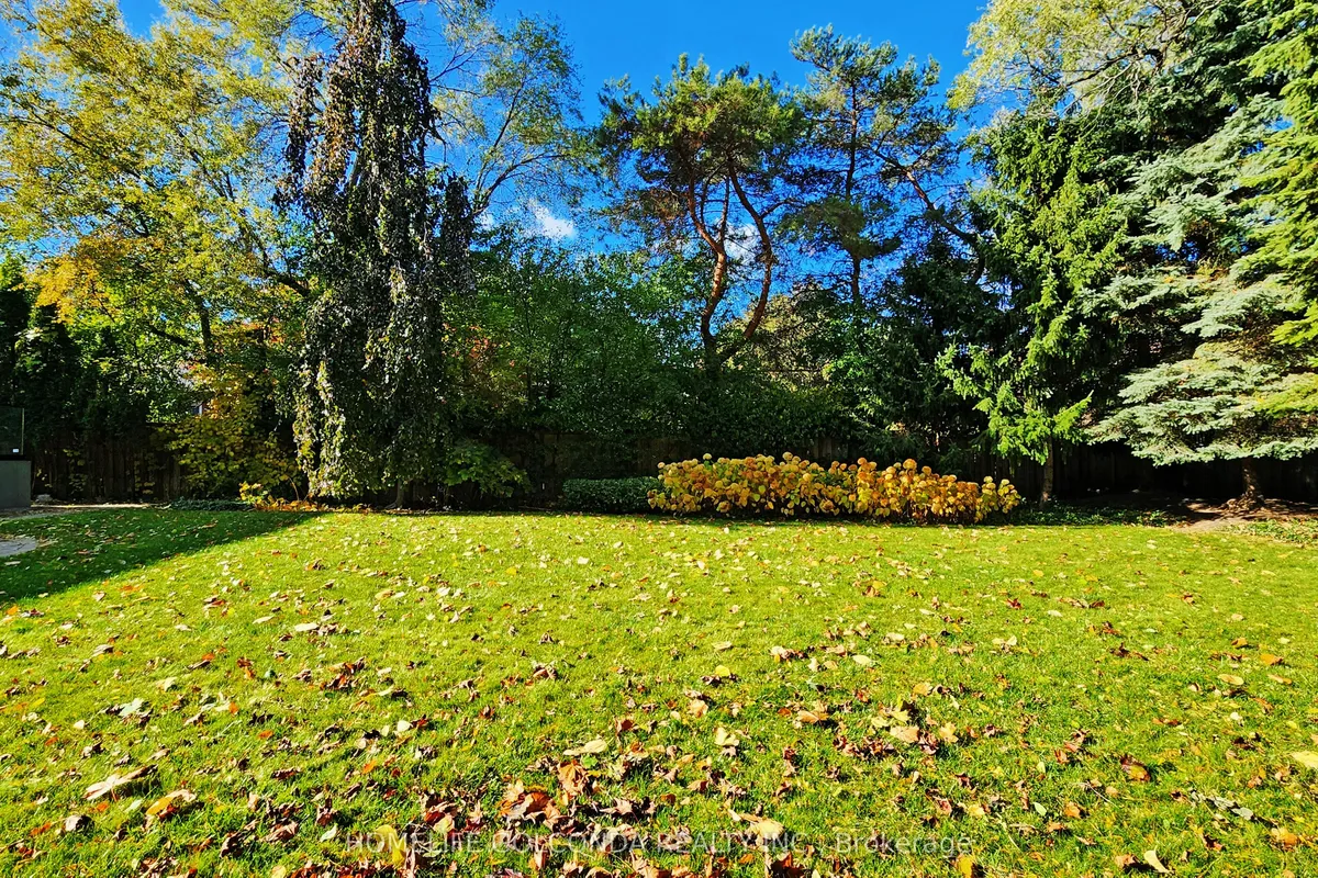 164 Owen Boulevard, ON M2P 1G7