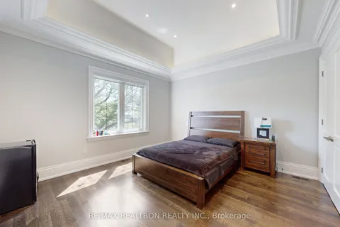 128 Betty Ann Drive, ON M2N 1X4