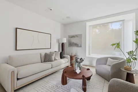 166 Cottingham Street, ON M4V 1C3