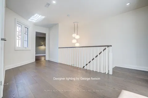 11 Elkpath Avenue, ON M2L 2V9