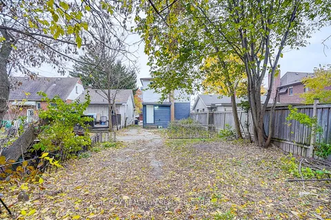 34 Patricia Avenue, ON M2M 1H8