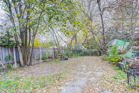 34 Patricia Avenue, ON M2M 1H8