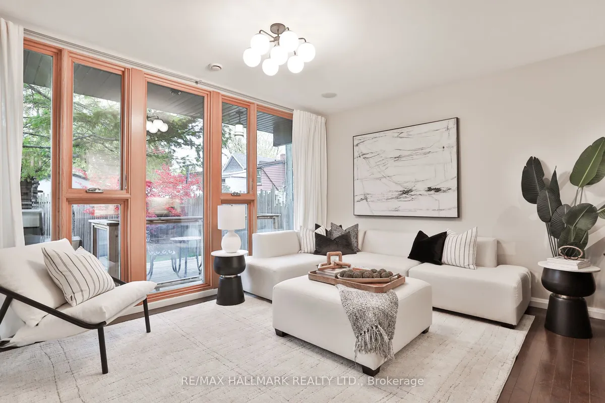 95 Ilford Road, ON M6G 2H4