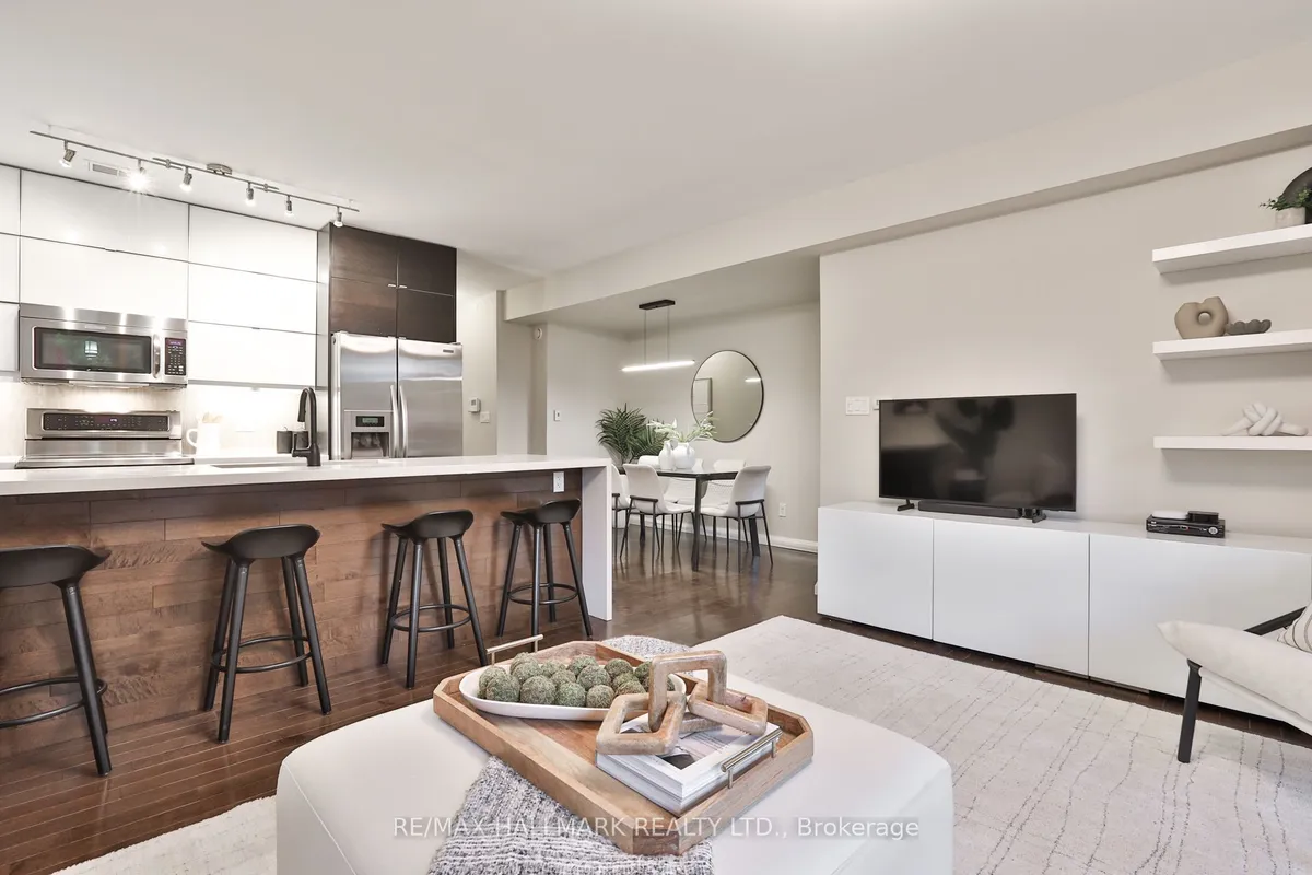 95 Ilford Road, ON M6G 2H4