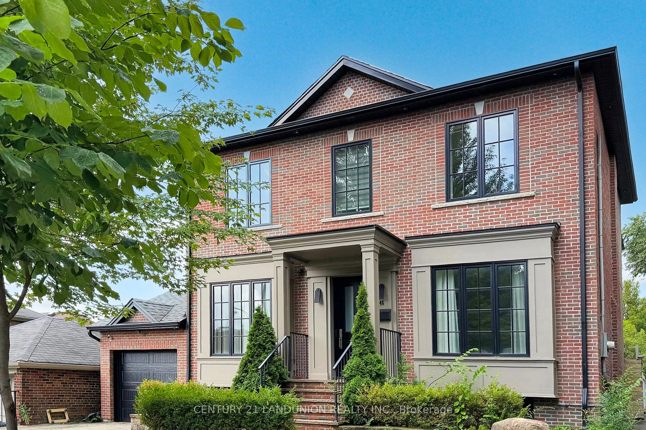 46 Elmsthorpe Avenue, ON M5P 2L7