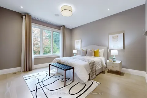 46 Elmsthorpe Avenue, ON M5P 2L7