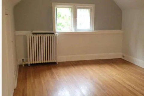 89 Ellsworth Avenue, ON M6G 2K4