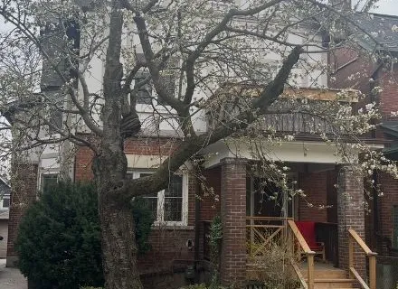 89 Ellsworth Avenue, ON M6G 2K4