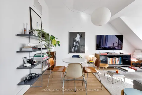 16 Rosemount Avenue, ON M6H 2M1