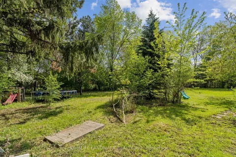 149 Clanton Park Road, ON M3H 2E6