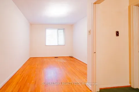 76 Pintail Crescent, ON M3A 2Y7