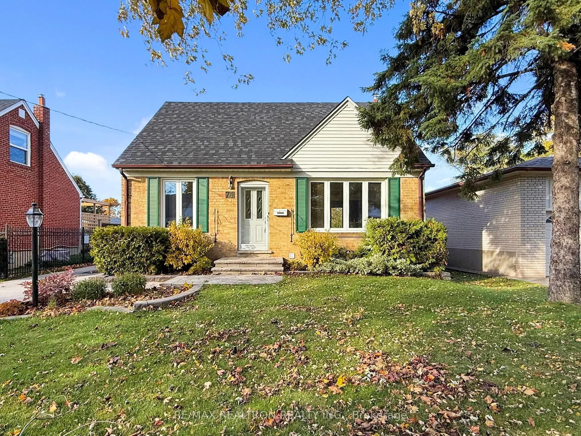 74 Goulding Avenue, ON M2M 1L2