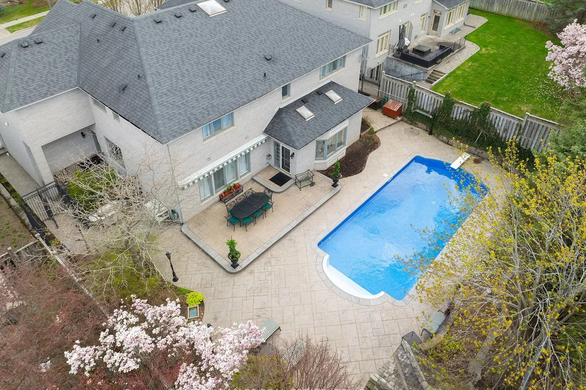 60 Bowan Court, ON M2K 3A7