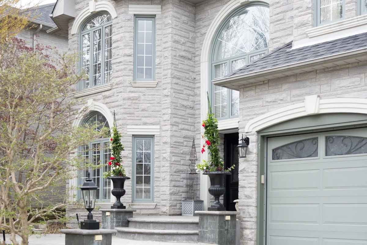 60 Bowan Court, ON M2K 3A7