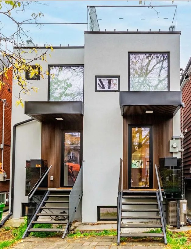 673 Crawford Street, ON M6G 3K1