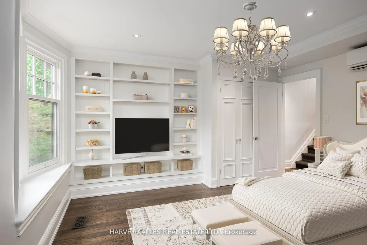 211 Cottingham Street, ON M4V 1C4