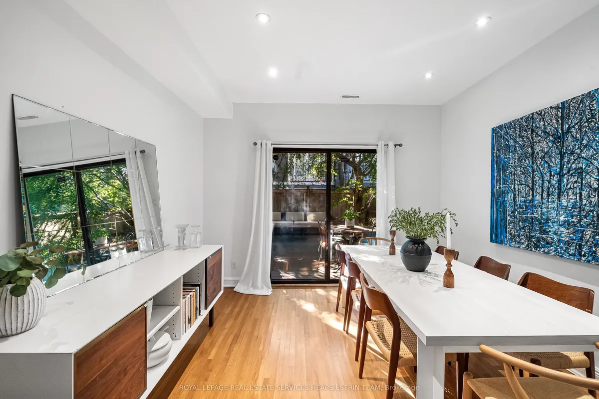 25 Bishop Street, ON M5R 1N3