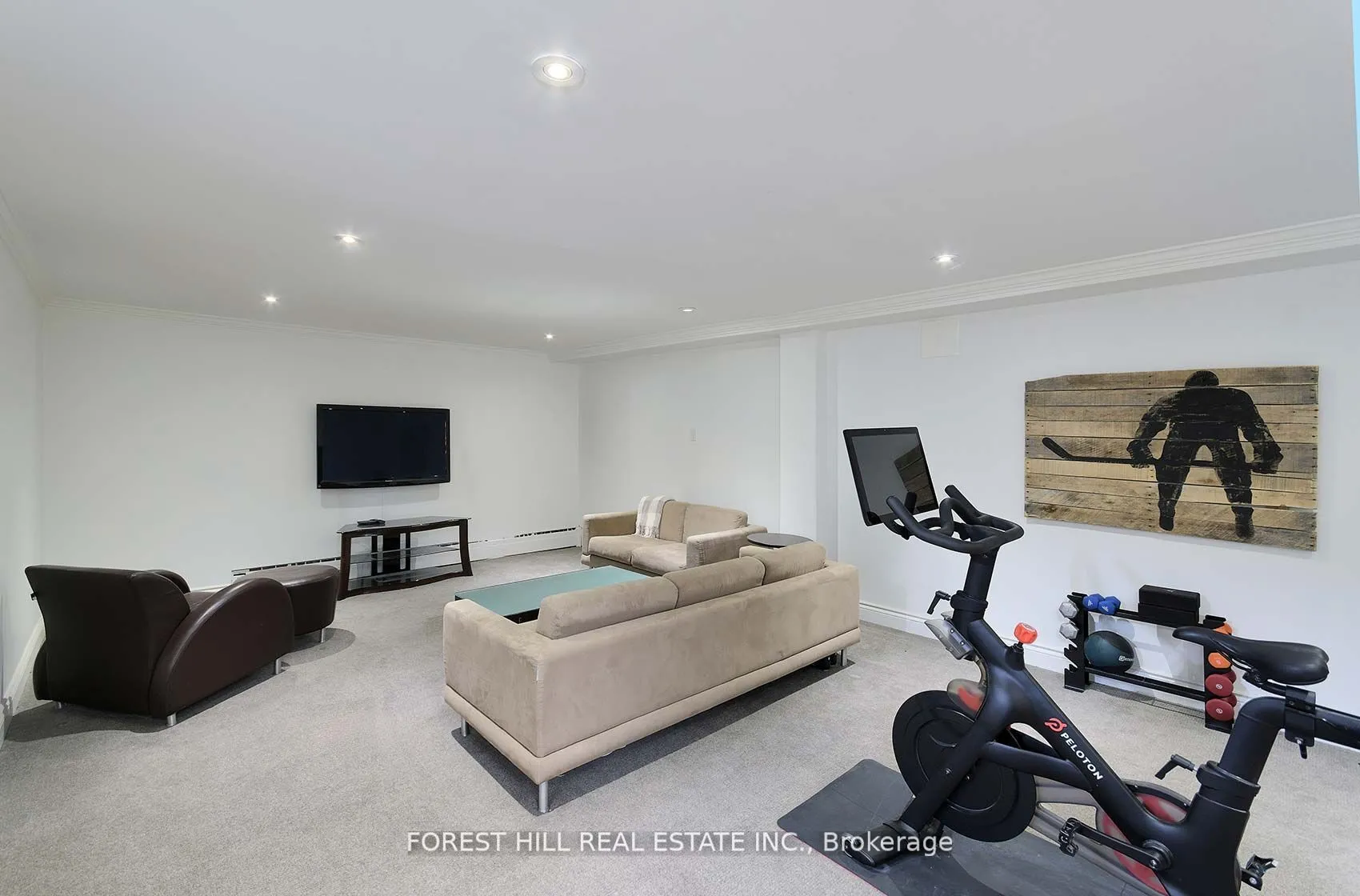 34 Forest Ridge Drive, ON M6B 1H3