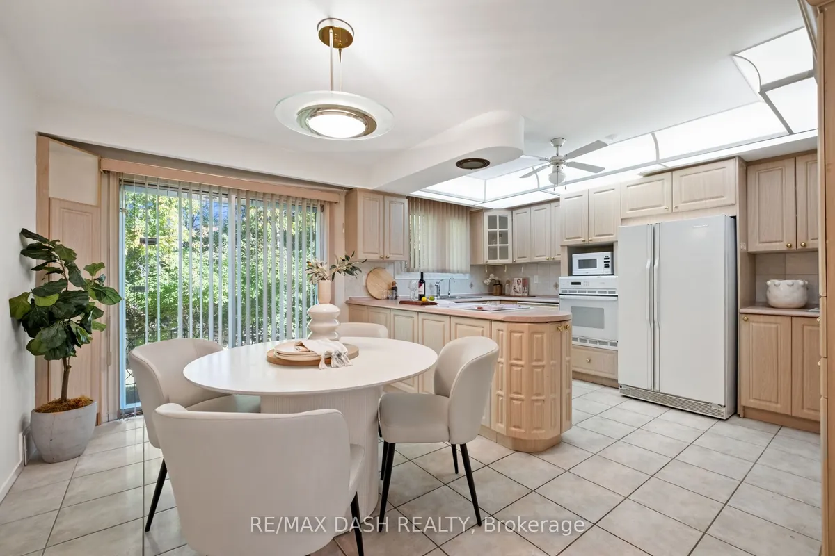 48 Russfax Drive, ON M2R 3B1