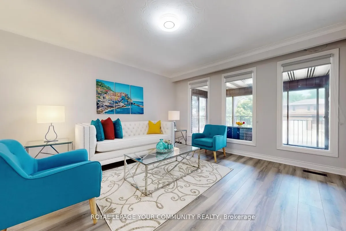 731 Glencairn Avenue, ON M6B 1Z9