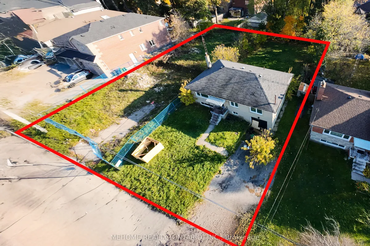 387 Hounslow Avenue, ON M2R 1H7