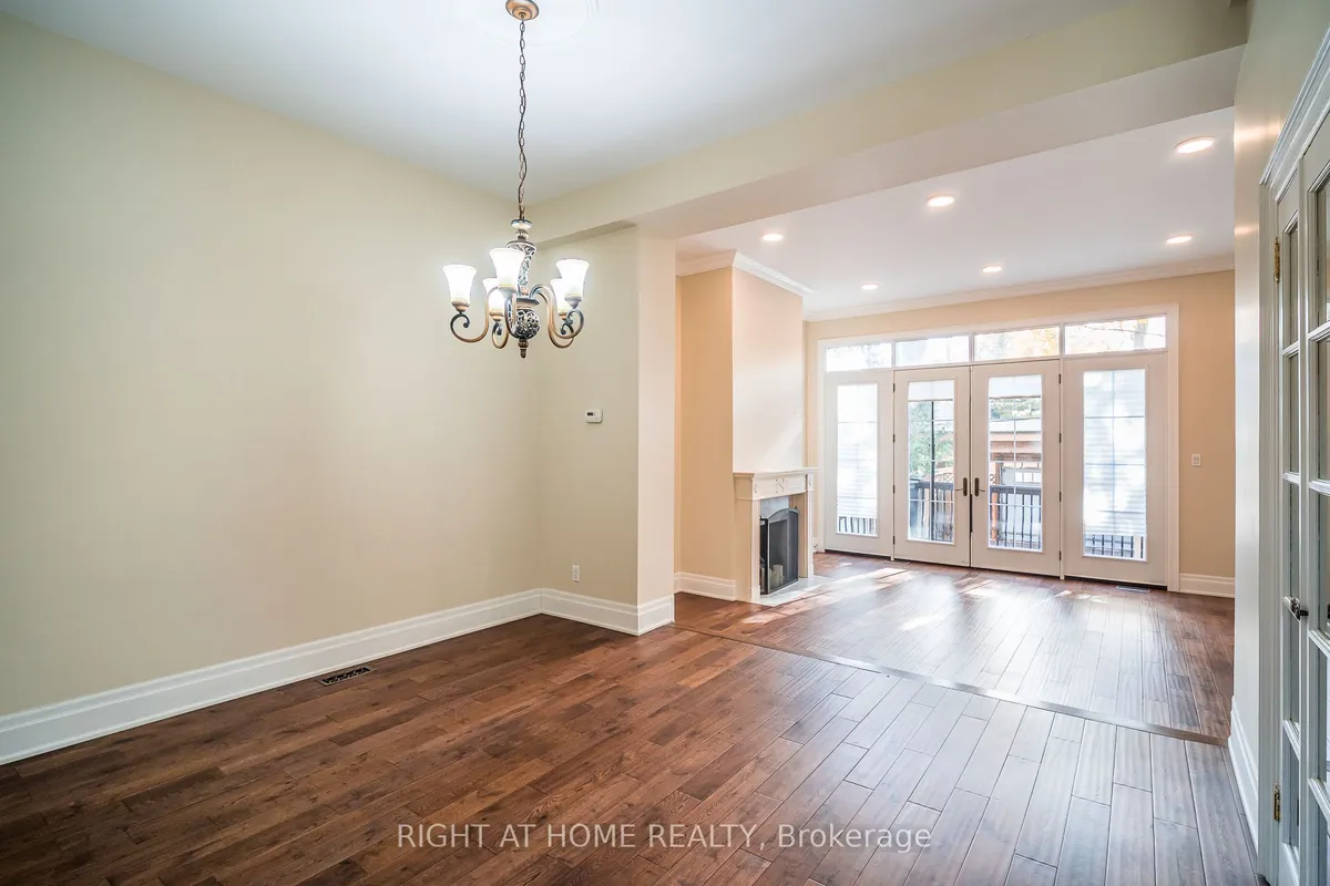 161 Cranbrooke Avenue, ON M5M 1M6