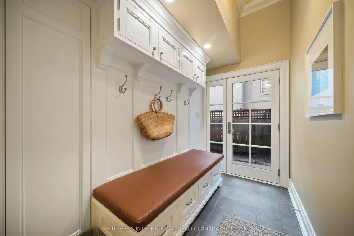 24 Doncliffe Drive, ON M4N 2E6