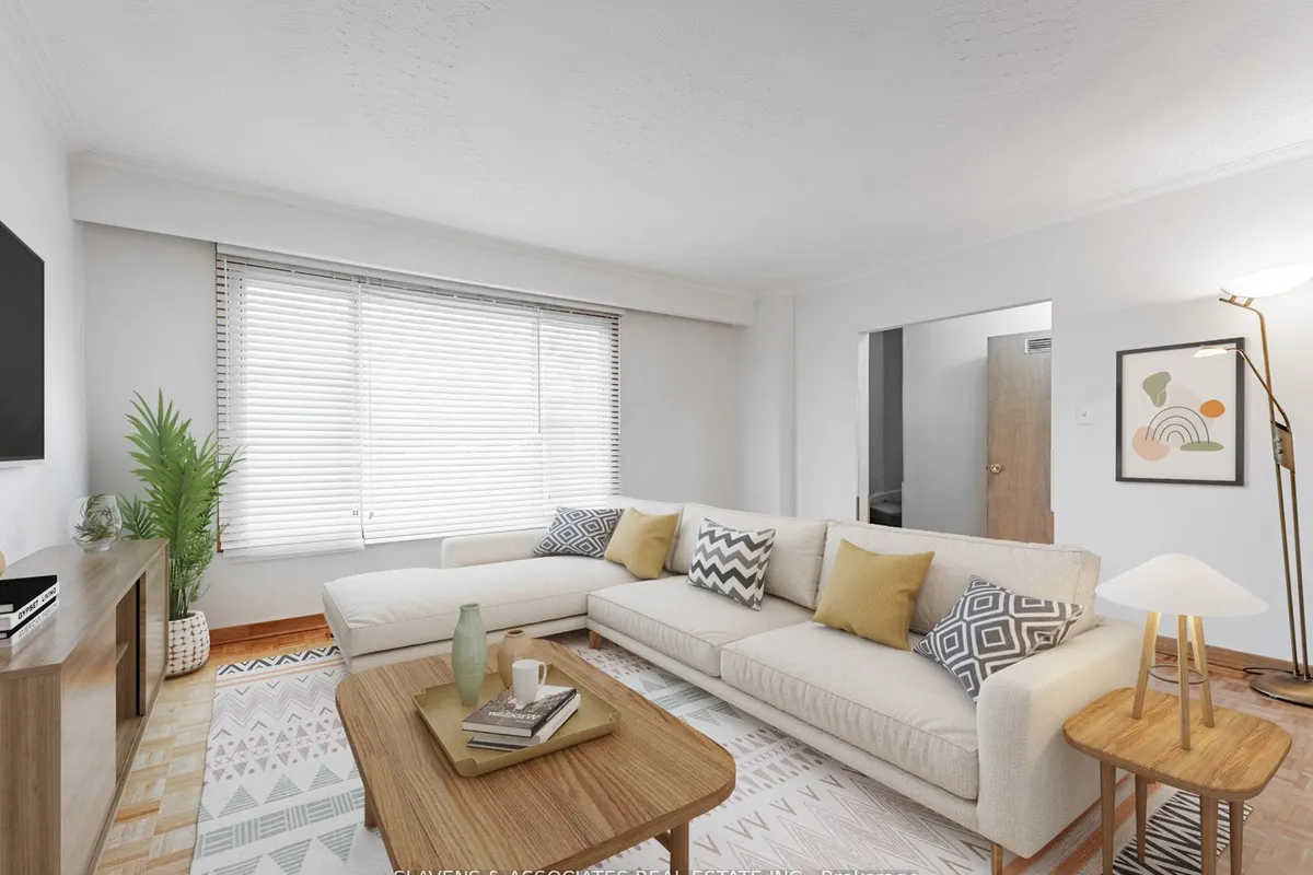 796 Davenport Road, ON M6G 2B3